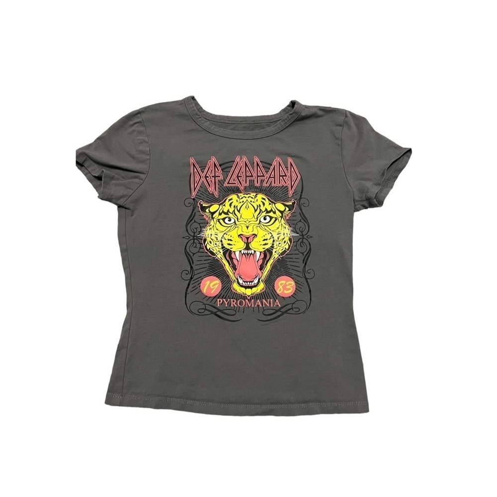 Def Leppard Girls Tee Size Medium